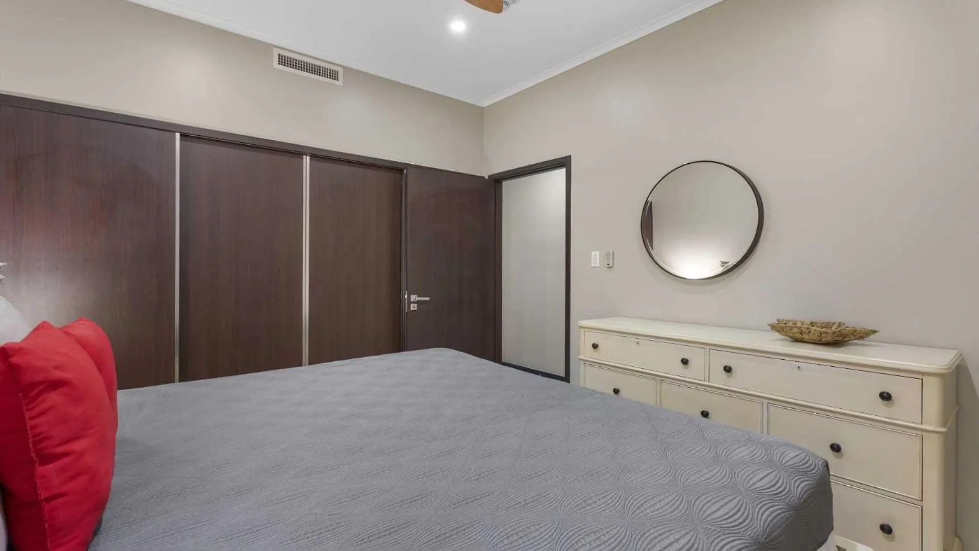Eagle Beach - Garden Breeze 1Br Condo - Lv101 Palm Beach